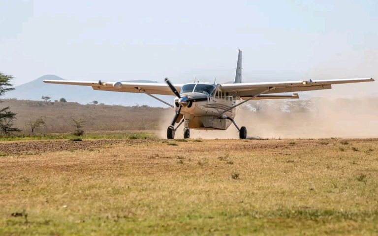 Private Flying Safaris in Kenya